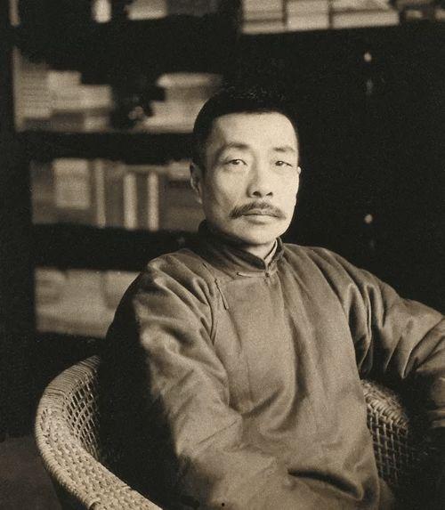 鲁迅抨击吃瓜视频