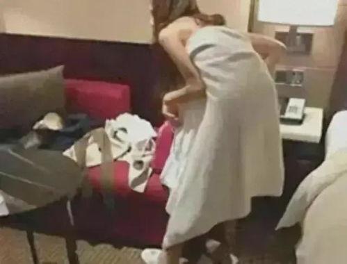 苏州女老师吃瓜视频播放,揭秘校园生活趣味瞬间